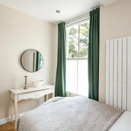 Stylish Apartment On The Kings Road Londra Esterno foto